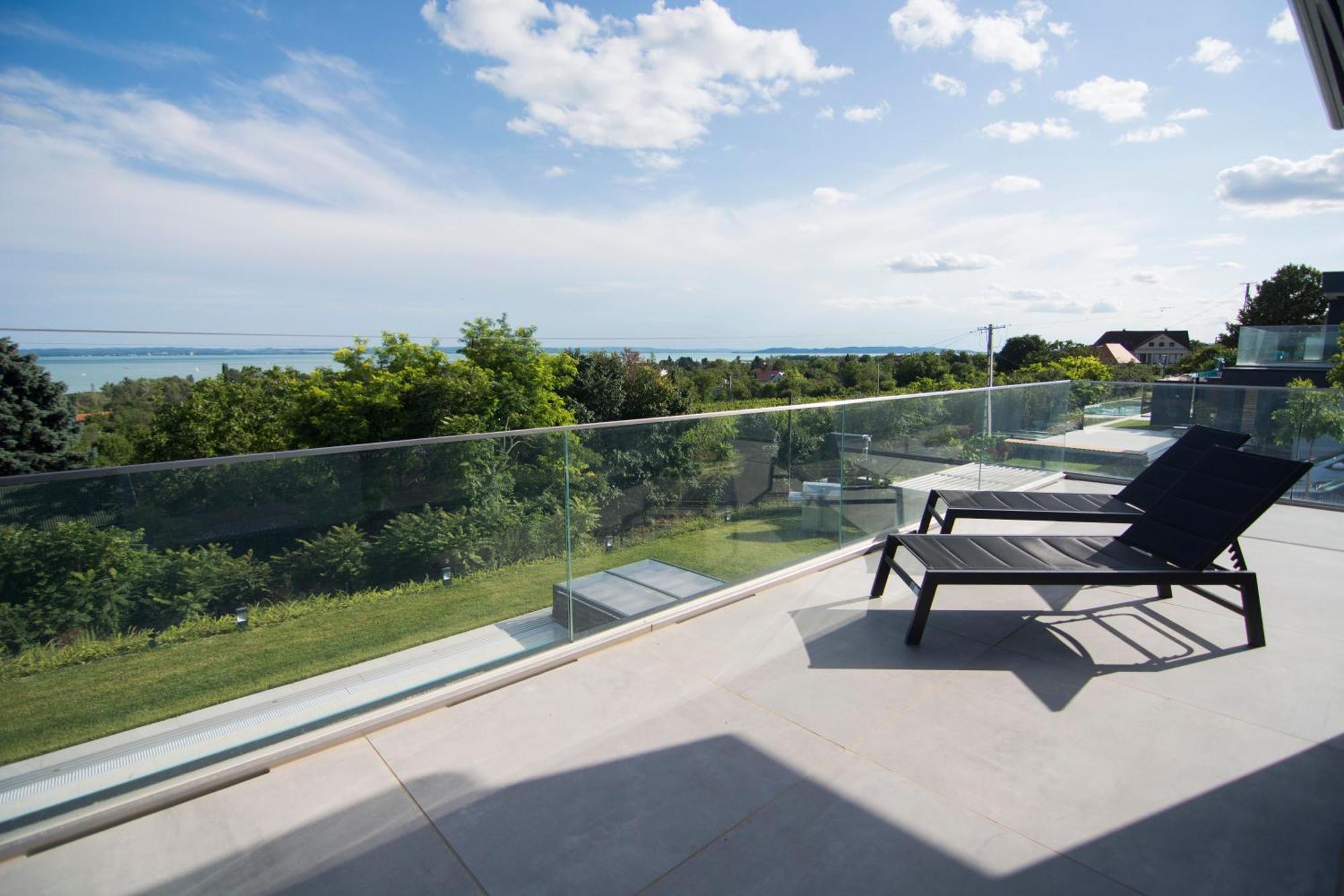 Horizont Apartman Alsoors Exterior foto